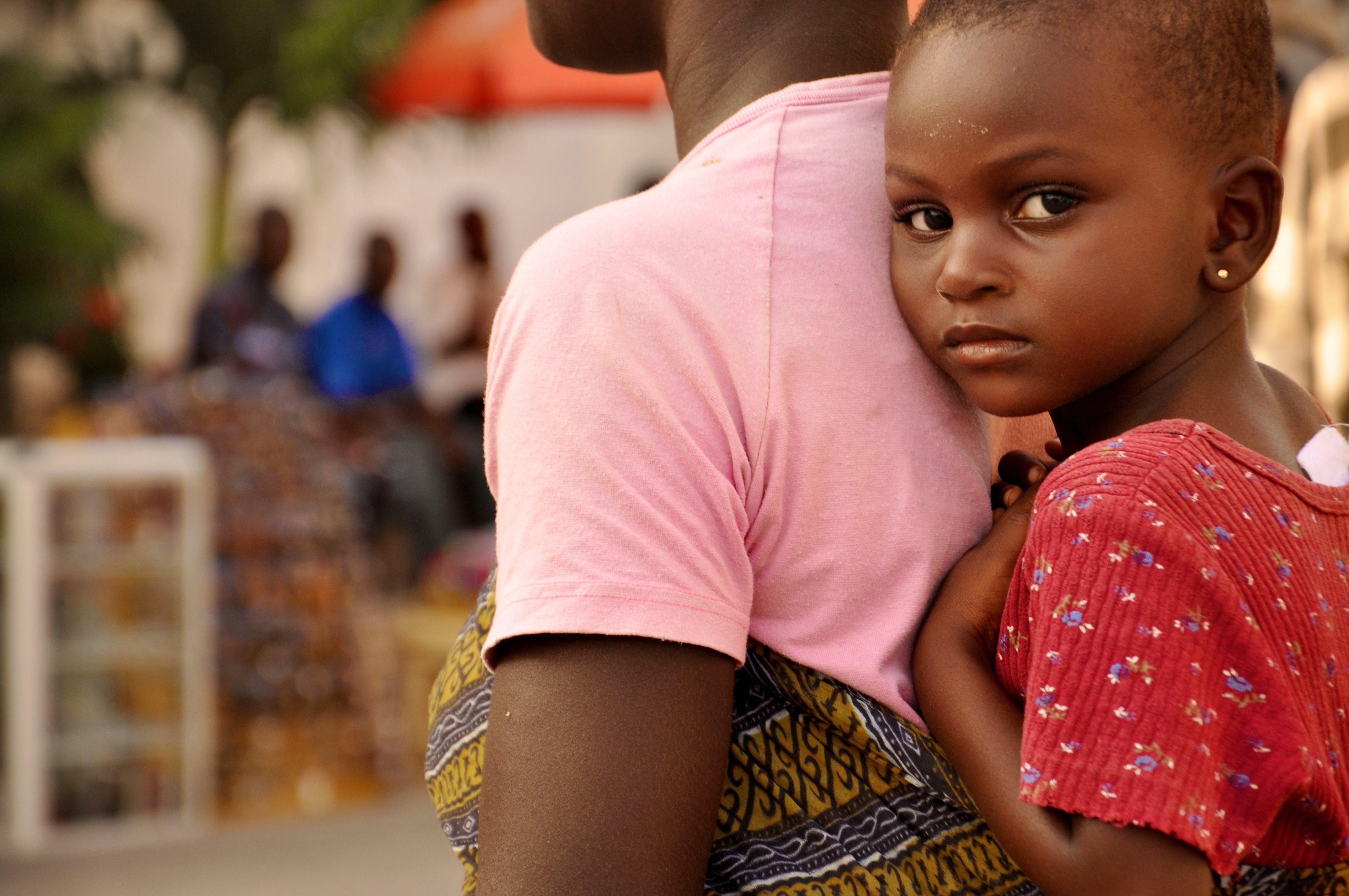 ケア Volunteer in Ghana: Professional Social Worker